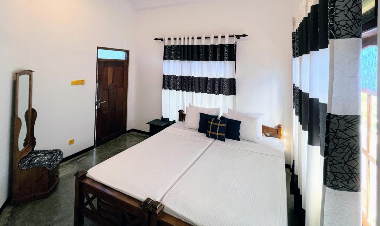 Lahiru Villa Galle Esterno foto